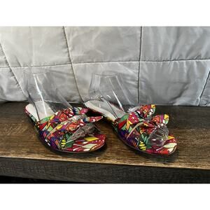 Marc Fisher Knotted Tropical Slide Sandal size 6